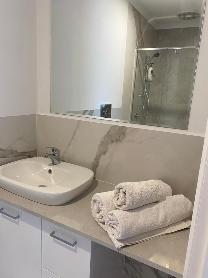 Guest Ensuite 7 Minutes From Airport Мельбурн Экстерьер фото